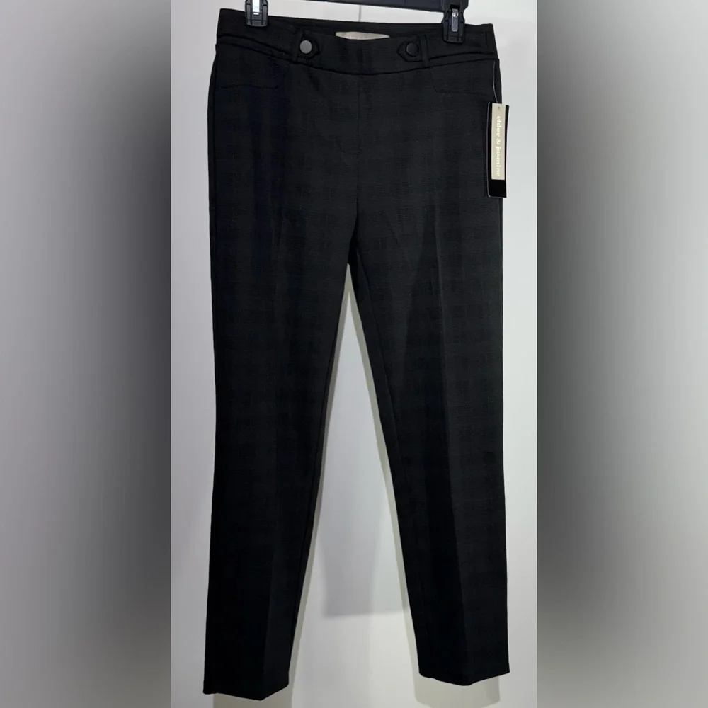NWT CHLOE & JASMINE Black Plaid Trousers Size Medium Price to sell!